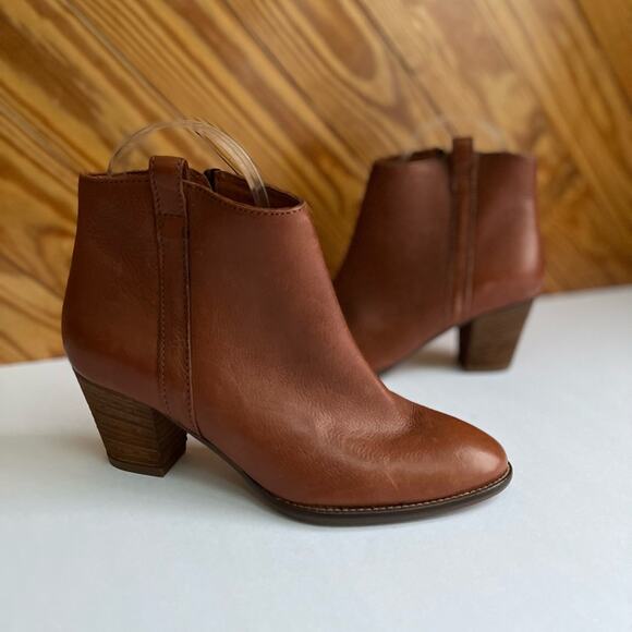 Madewell Billie Ankle Bootie - Picture 1 of 7